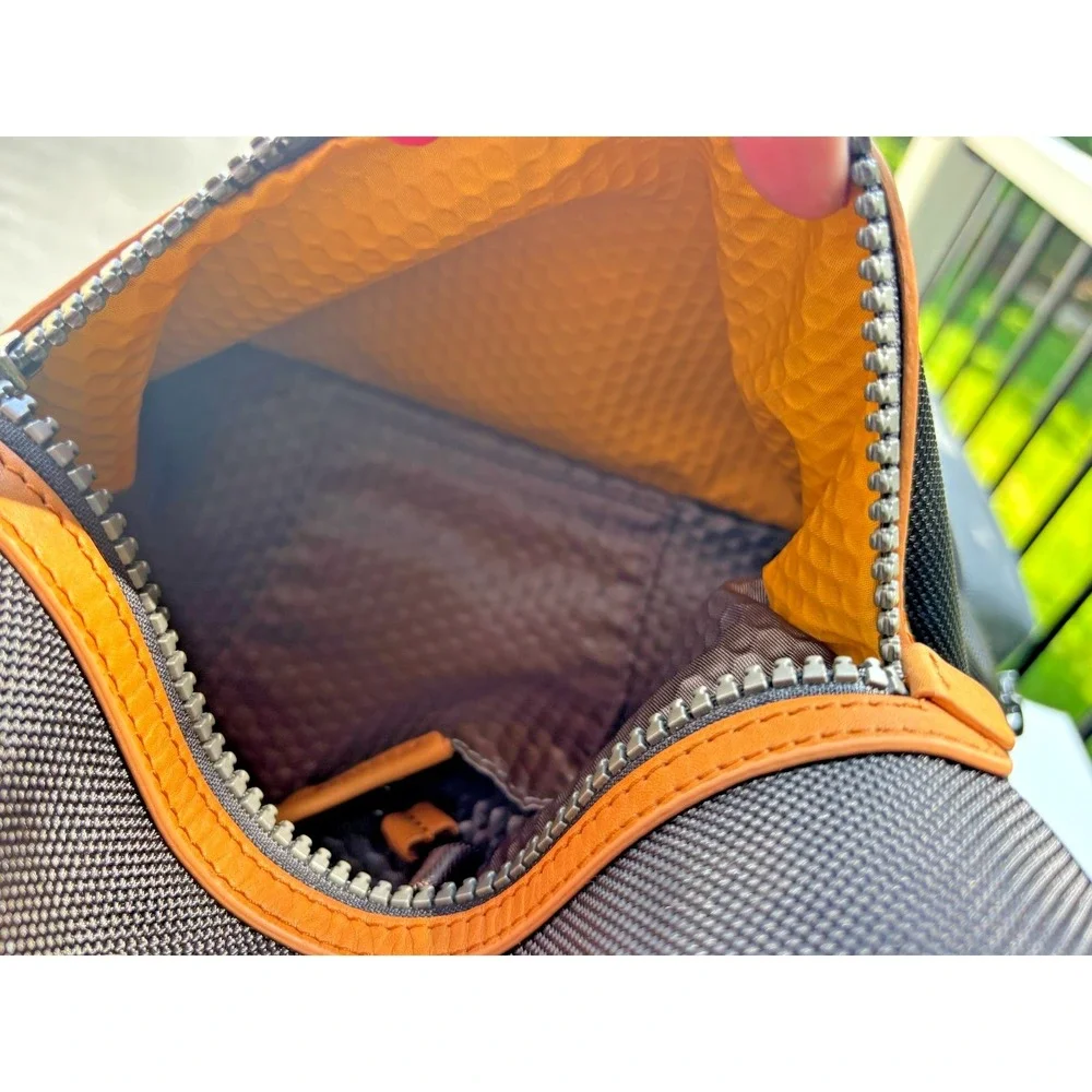 Tumi alpha bravo